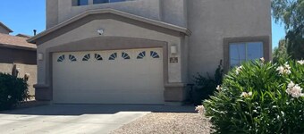 Desert Haven with Modern Touches – Your Tucson Home Away from Home