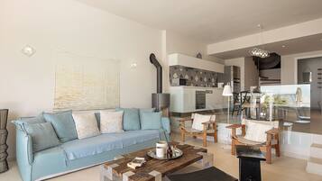 Villa superior, 4 habitaciones, alberca privada, vista al mar | Cocina privada