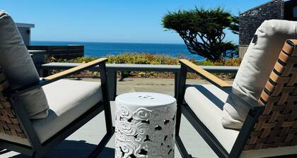 Gorgeous Ocean and Sunset Views from Cliff Side Cottage