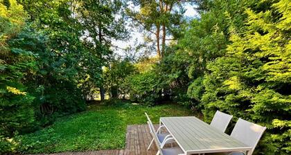 Cozy 2-bedroom townhome in charming Tampere with sauna and private parking