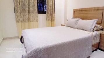 1 bedroom, WiFi, bed sheets