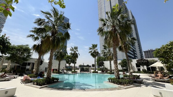 Pool - Studio | Sofa Bed | Full Pool View | Gym |Zaya JVC (دبي)