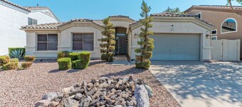Covered Patio, Lava Rock Gas Fire Pit, Near Spring Training, Golf, Hiking & Biking; 30 Day Min