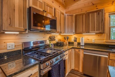 Niboban Cabin #10 - Birchwood