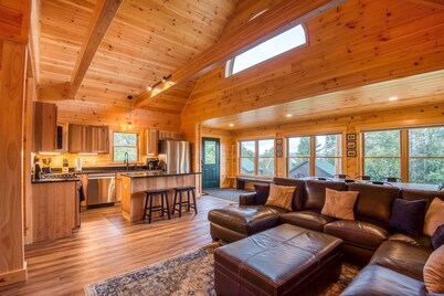 Niboban Cabin #10 - Birchwood
