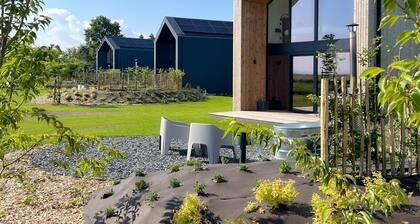 Lodge in Durbuy With Hot Tub & Valley Views