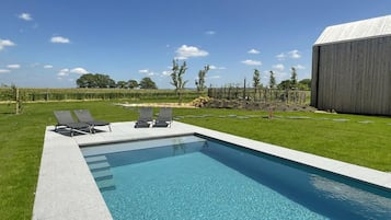 Hus | Pool | Utomhuspool