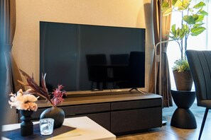 Flat-screen TV - THE JARDIN (Kamifurano)