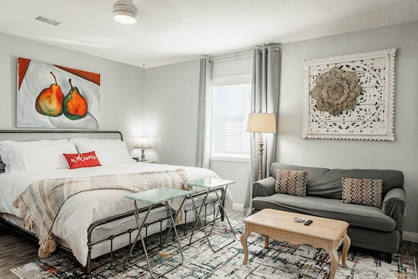 1 bedroom, iron/ironing board, WiFi, bed sheets