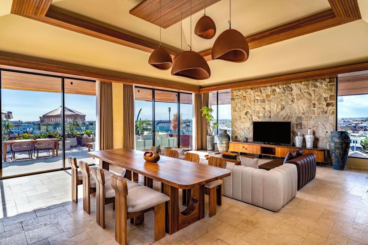 Presidential Suite