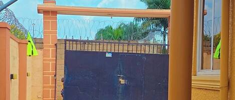 Enceinte de l’hébergement