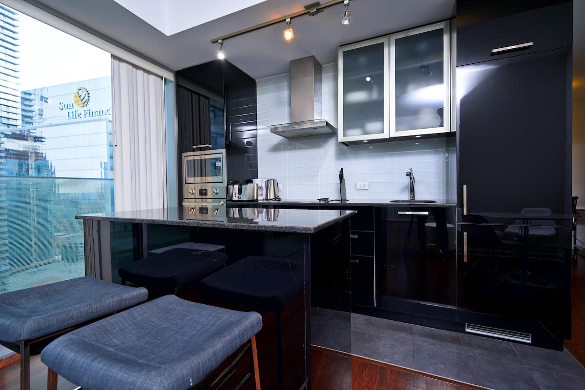Honeymoon Apartment, Balcony, City View | Private kitchen | Full-sized fridge, microwave, oven, stovetop