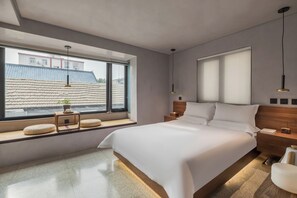 Quarto conforto | Individualmente decorados, escrivaninha