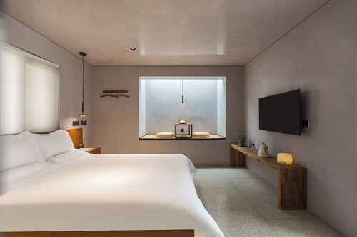 Beijing Reconstructed Space Hotel