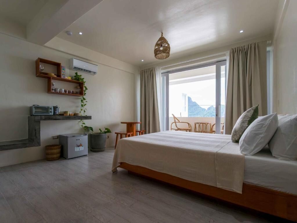 Premium-huone, parveke, rantanäköala | Ilmainen Wi-Fi