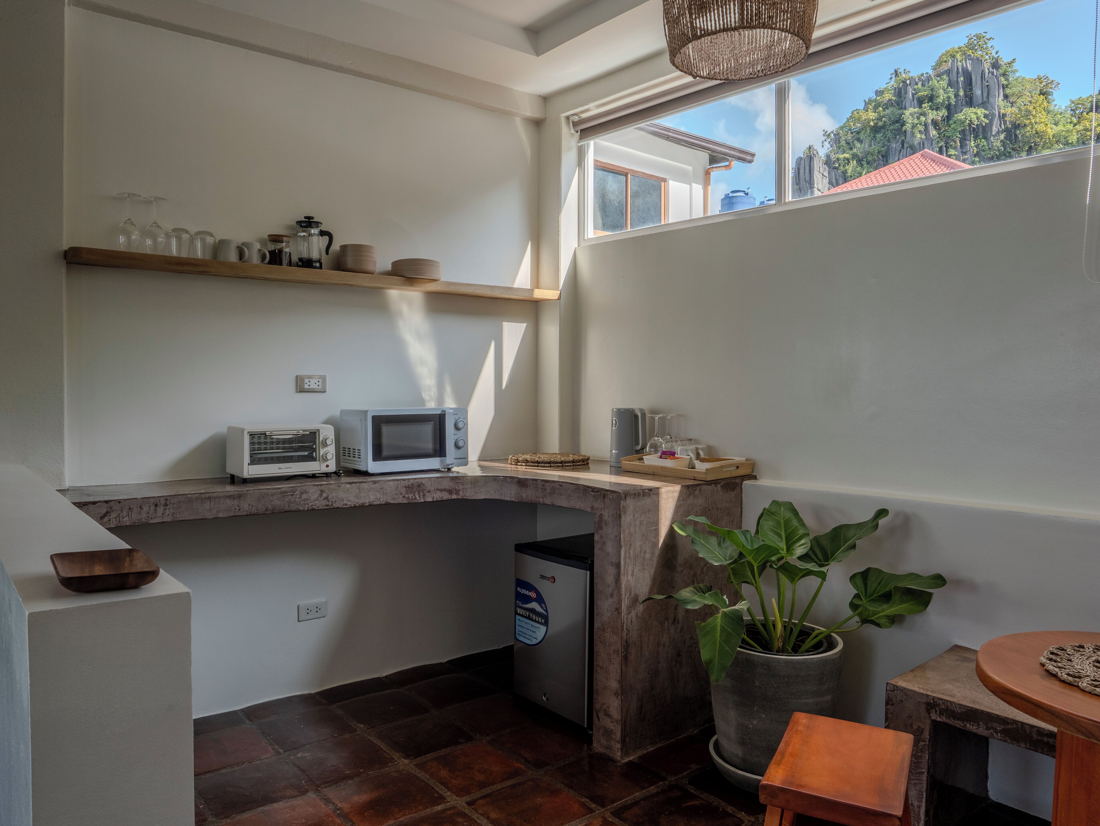 Private kitchenette