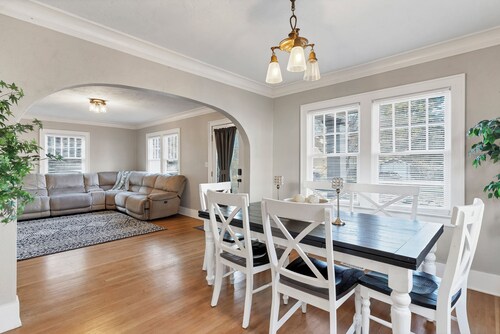 The Spot! Close to everything