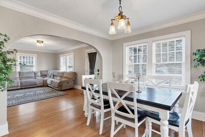 The Spot! Close to everything