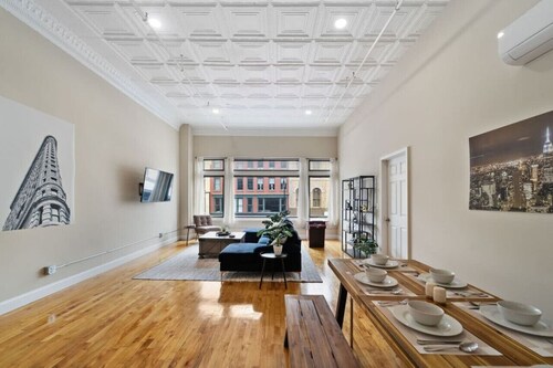 Hip Dtwn Apt W/ Arcade & Gym