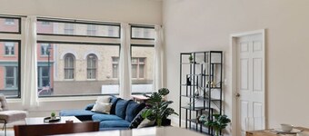 Hip Dtwn Apt W/ Arcade & Gym