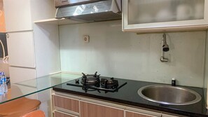 Deluxe Apartment (queenbed) | Private kitchen