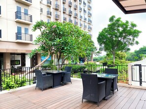 Exterior - Simply Look Apartment Studio at Azalea Suites (Cikarang)