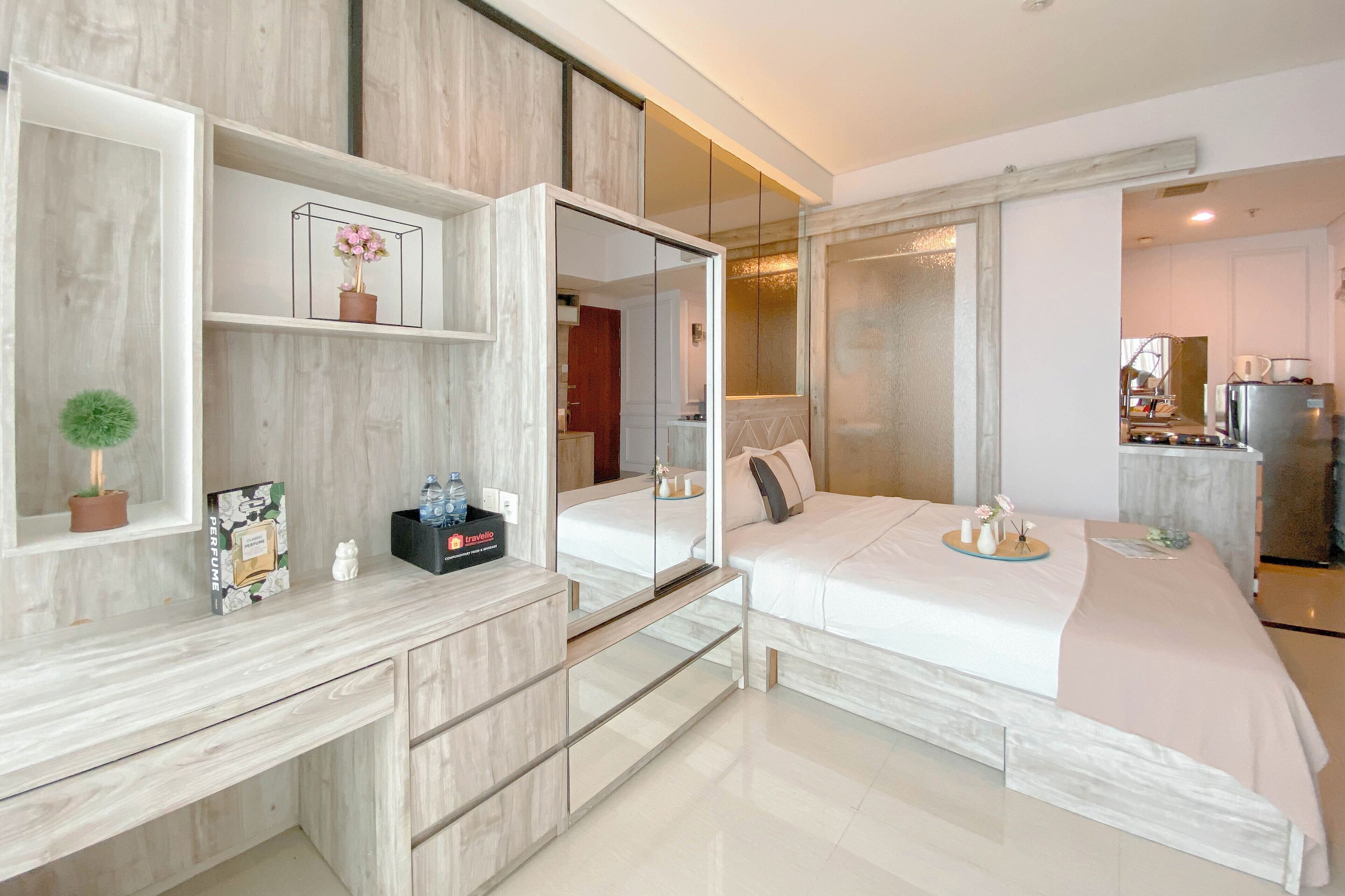 Studio Deluks (queenbed) | Seprai linen