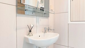 Óflokkuð mynd, 5 af 14, hnappur