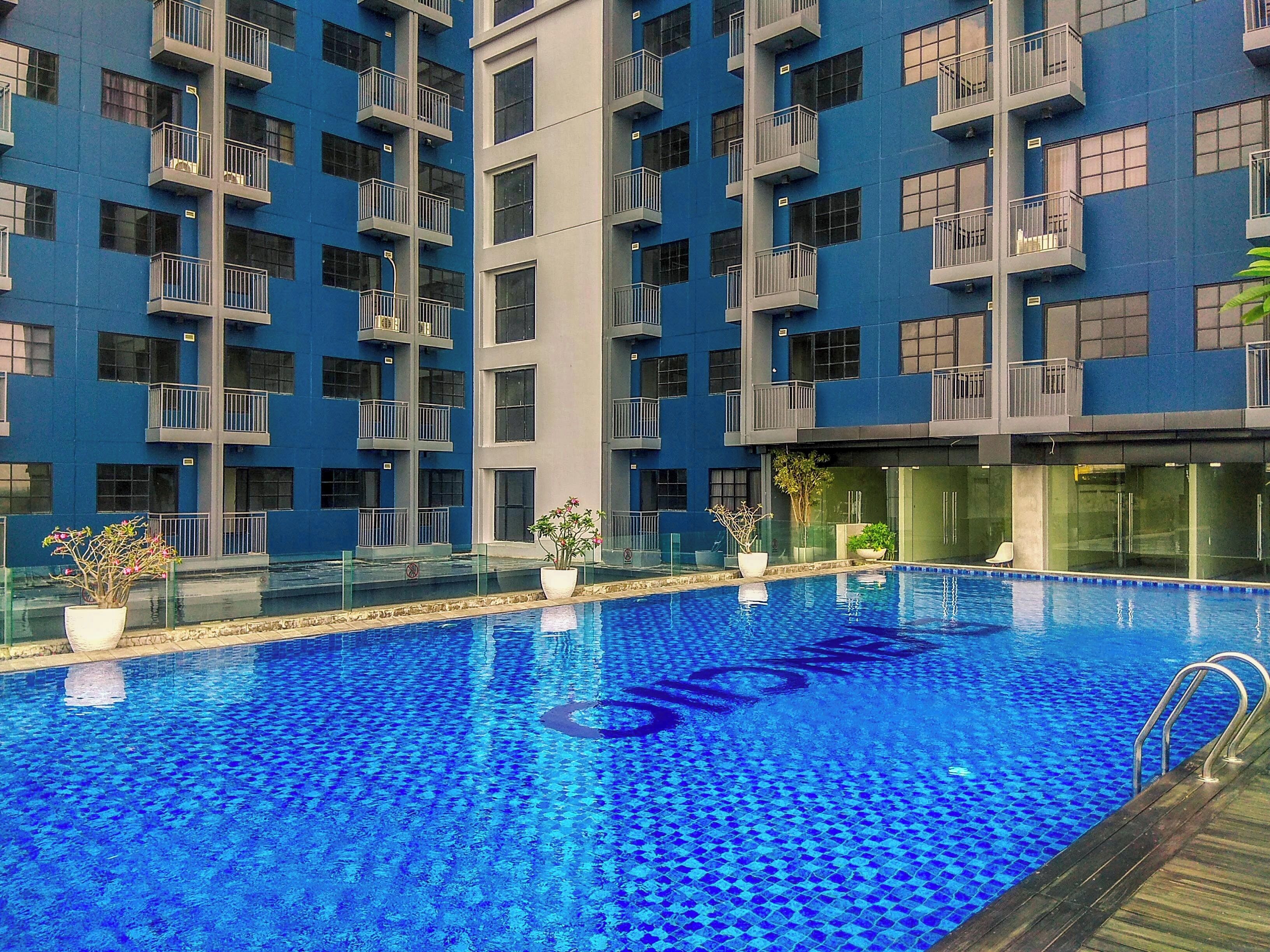 Kolam renang outdoor