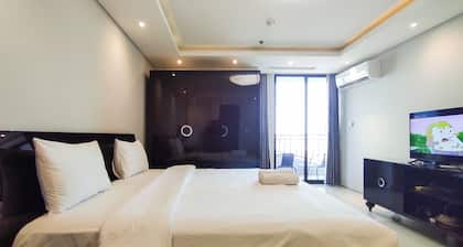 Premium and Restful 3BR in City Center at Kondominium Regensi Apartment
