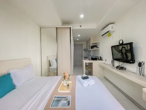 Deluxe Studio (queenbed)