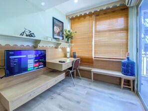 Interior - The Artisan Abode 2BR Jarrdin Cihampelas Apartment (Bandung)