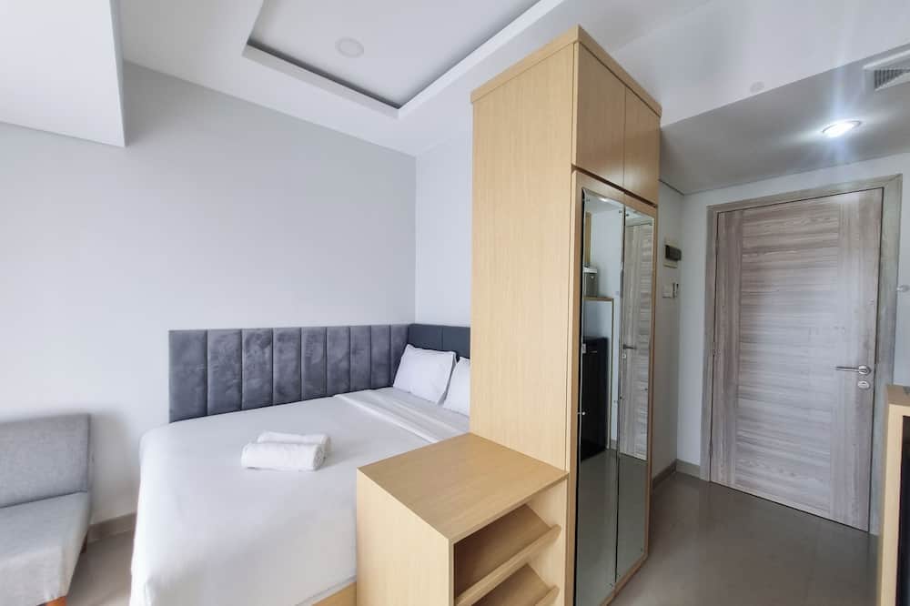 Cozy Living Studio at Taman Melati Sinduadi Apartment