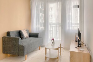 Deluxe Apartment (queenbed) | Living area