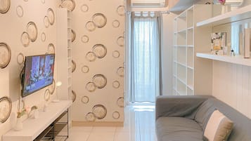 Deluxe Apartment (queenbed) | Living area