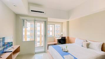 Deluxe Studio (queenbed) | Bed sheets