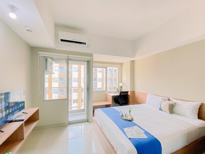 Cozy Living Studio at LRT City Jatibening Apartment