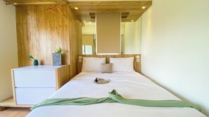 Deluxe Apartment (queenbed) | 1 bedroom, bed sheets