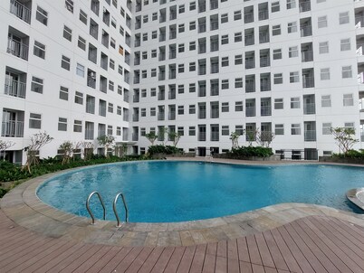Restful and Tidy Studio at Serpong Garden Apartment