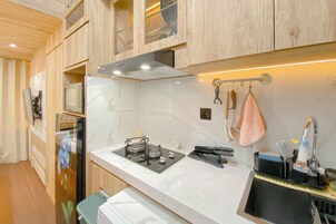 Deluxe-stúdíóíbúð (twin) | Einkaeldhús