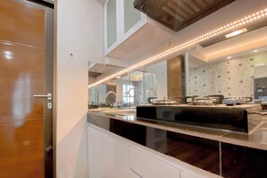 豪華公寓 (queenbed) | 私人廚房