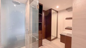 Deluxe Apartment (twin) - Exclusive 2BR Apartment (No Kitchen) with Balcony at Skales Residence Nusa Dua Bali (Nusa Dua)