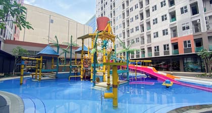 Cozy Studio Living Transpark Juanda Bekasi Timur Apartment