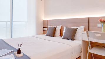 Deluxe Studio (queenbed) | 1 bedroom, bed sheets
