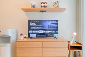 Interior - Cozy and Comfortable 1BR at Gold Coast Apartment (Jakarta)