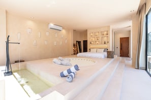 5 chambres, lit parapluie, Wi-Fi, draps fournis