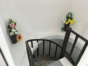 Interior - Monarch Home 3-bedroom house in La Libertad with WiFi and AC (La Libertad)