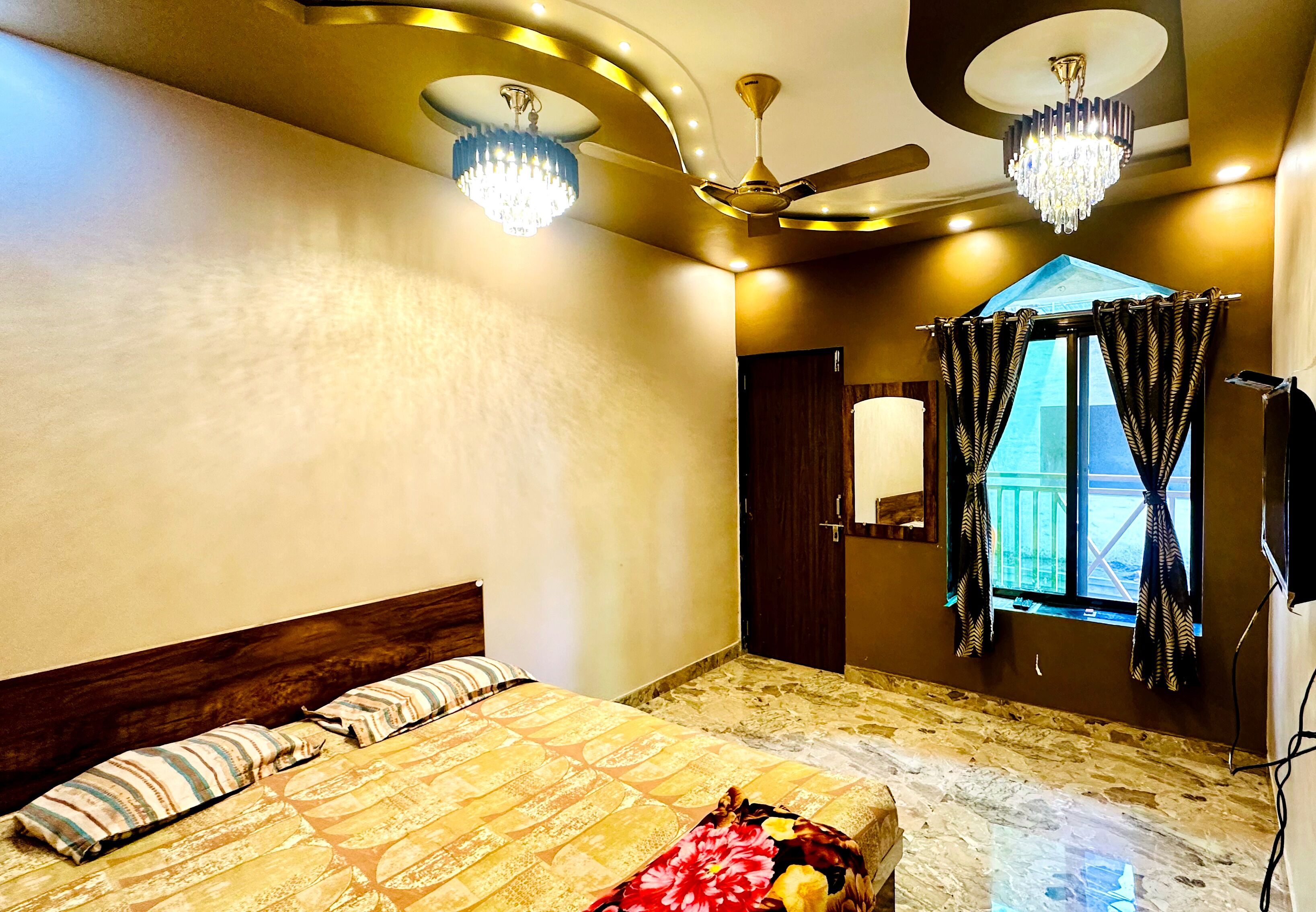 4 makuuhuonetta, Wi-Fi, vuodevaatteet