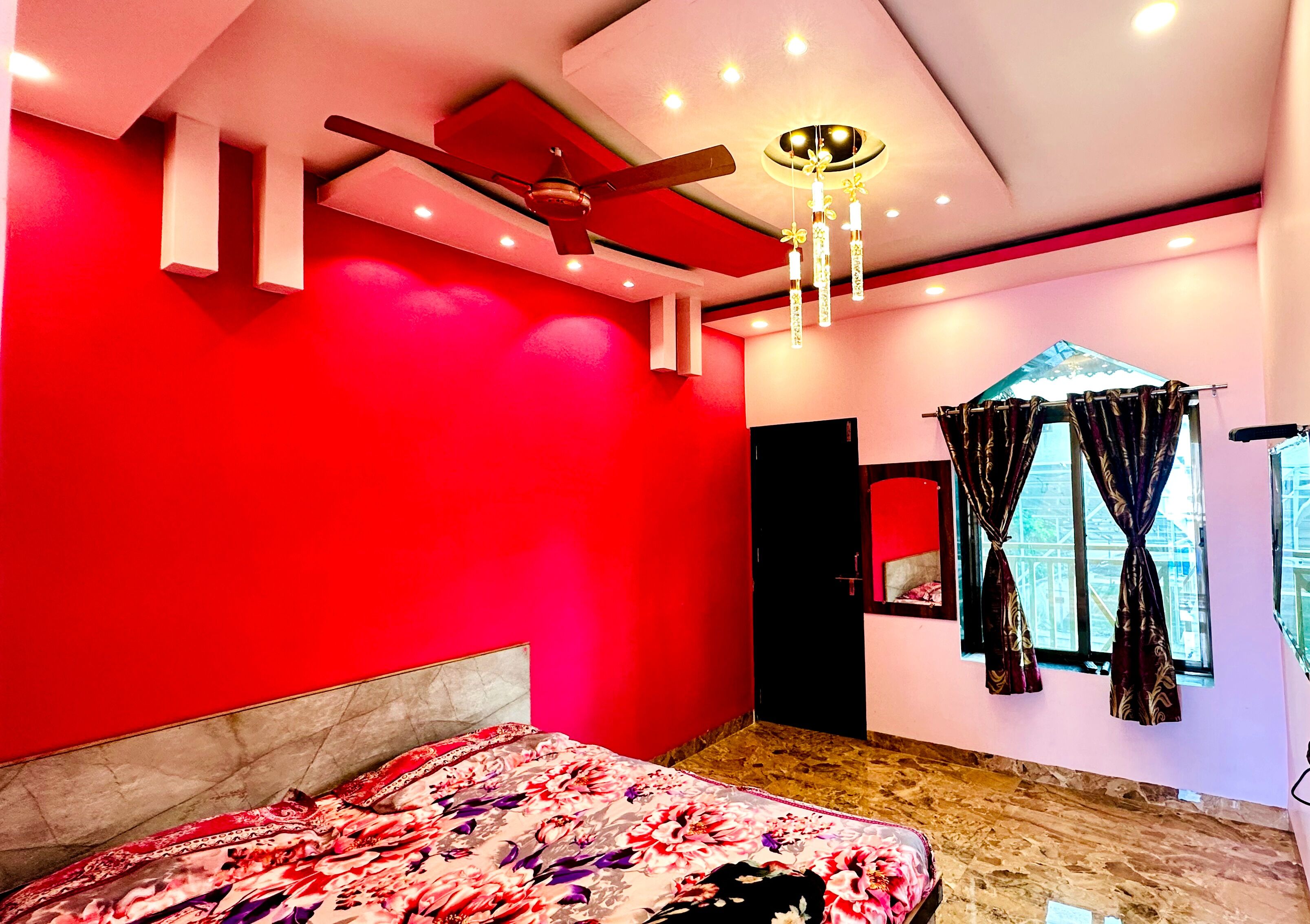 4 makuuhuonetta, Wi-Fi, vuodevaatteet