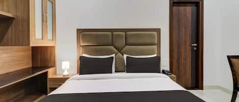 Deluxe Double or Twin Room, City View